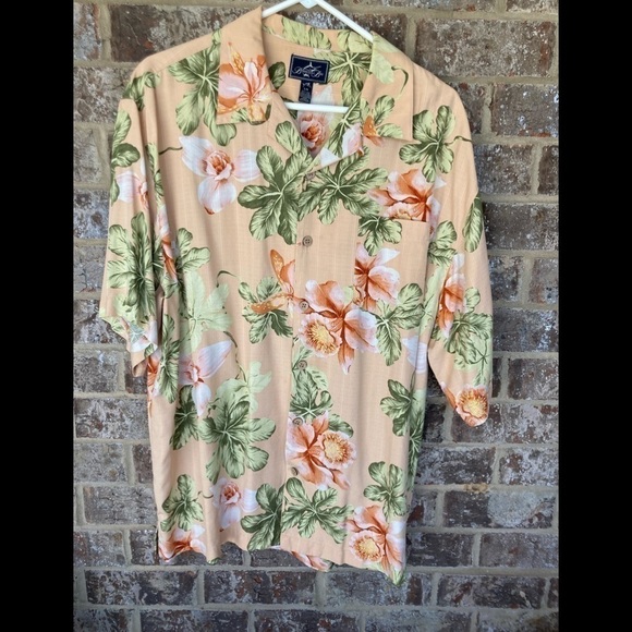 Bermuda Bay 100% Silk Vintage Hawaiian Shirt Size Large - Picture 1 of 8